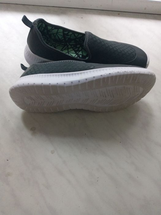 Слипоны Мужские  на пенной подошве ,легкие и мягкие