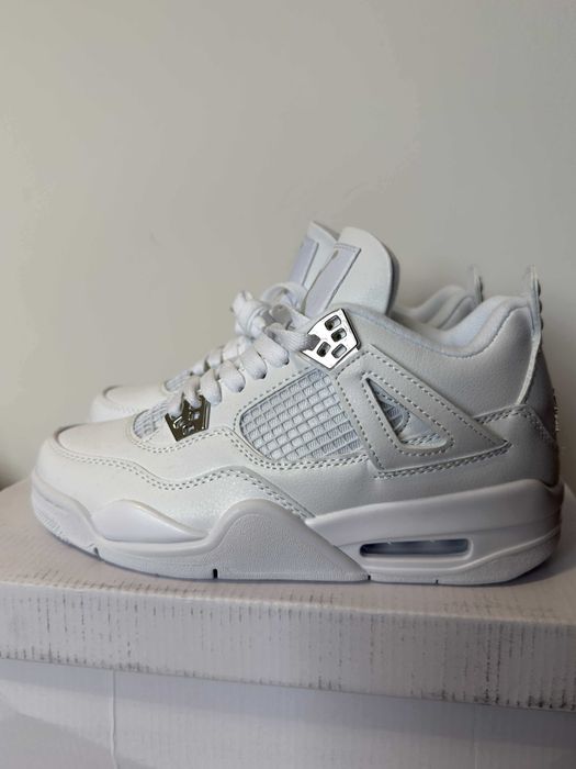 Air Jordan 4 R etro „Białe” – EU 38