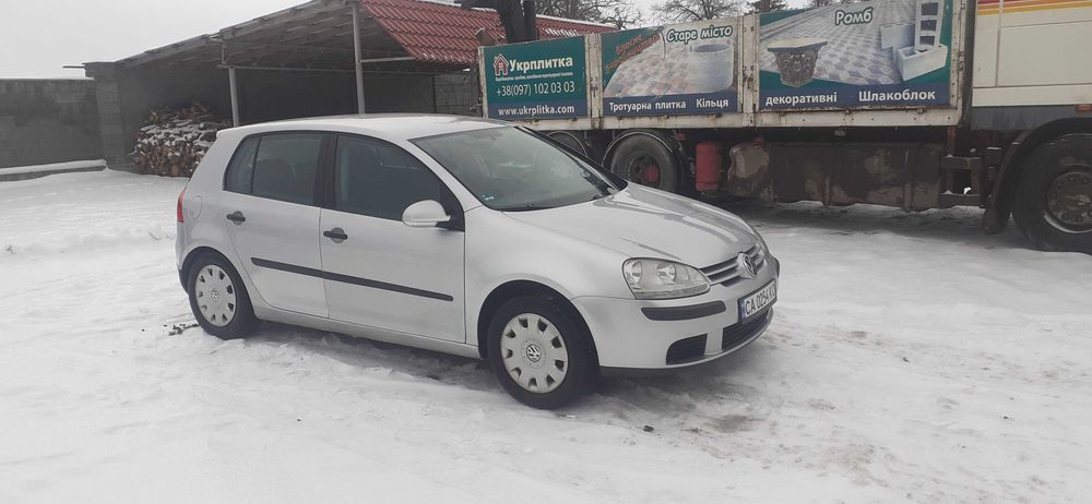 Продам Volkswagen Golf 5  mpi газ-бензин