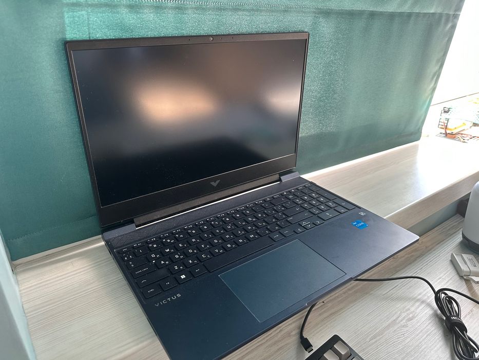 Victus ноутбук 27000грн