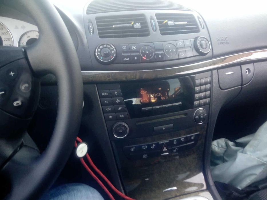 Rádio Mercedes w211