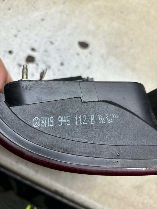 Lampa Prawy Tył Prawa Tylna VW Passat B4 Kombi ORYGINALNA !!!