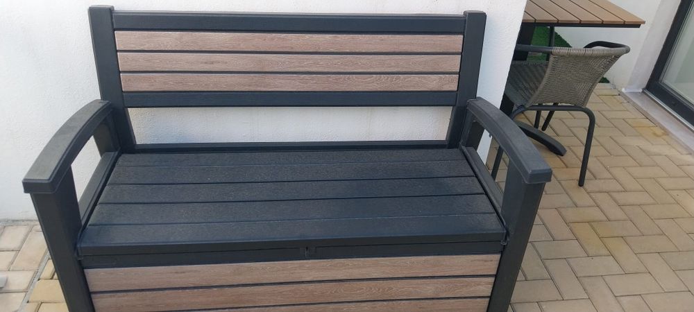 Banco jardim em resina