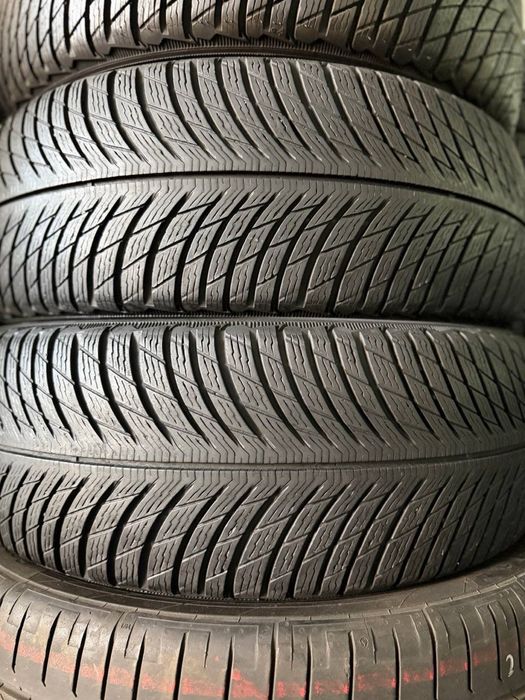 225/65R17 Michelin 2025p