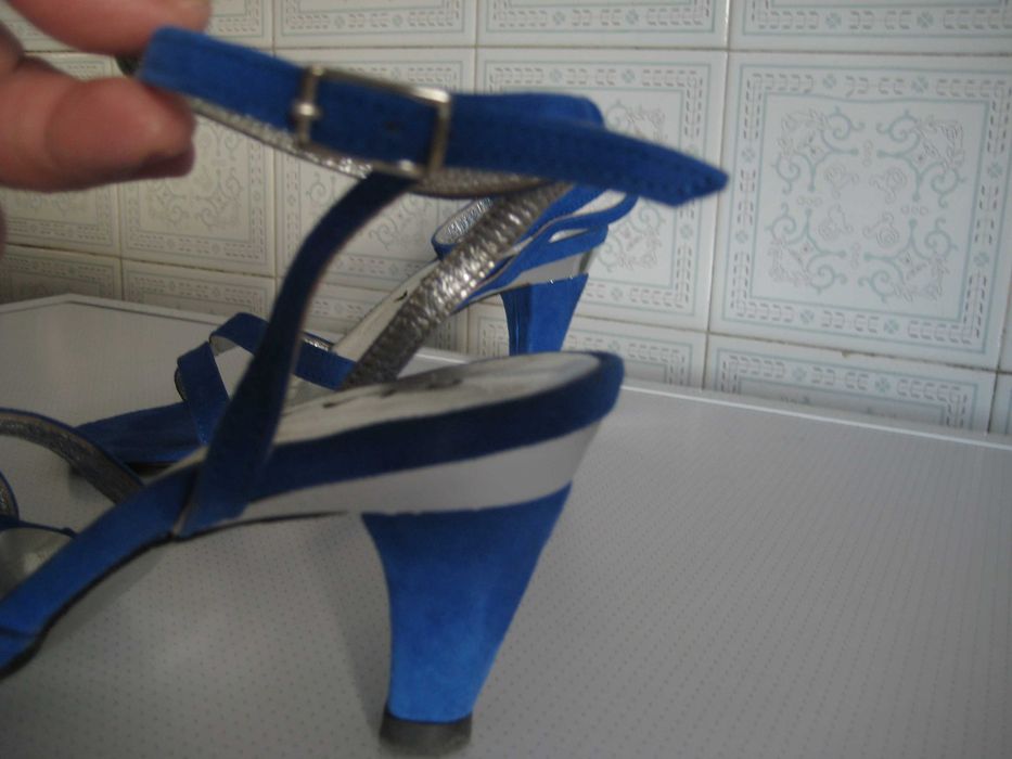 Sandálias de senhora tamanho 36