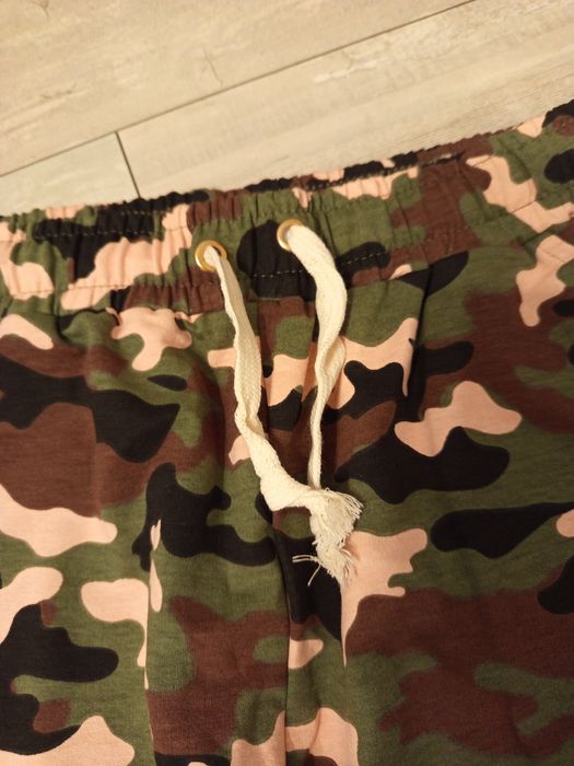 Spodnie dresowe moro bawełna