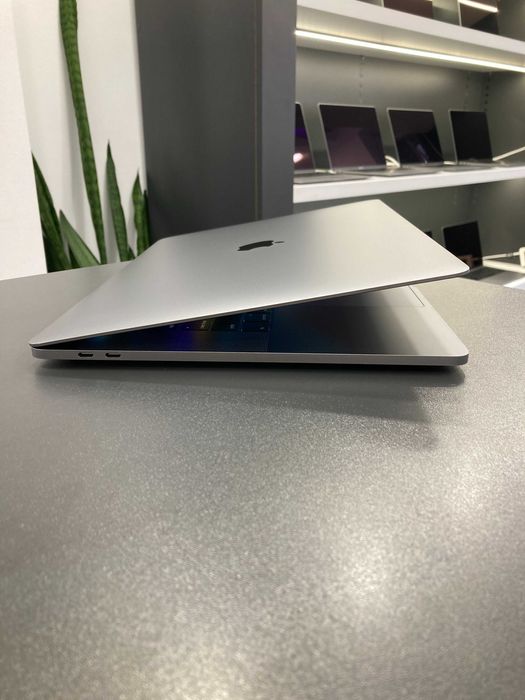 Ноутбук MacBook Pro 15” 2018 i7/32/512 + 4 ГАРАНТІЯ 95653