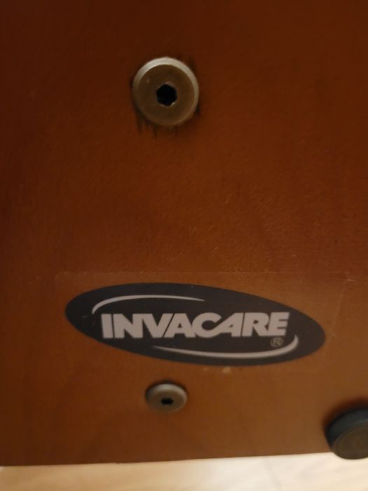 Cama articulada eléctrica Invacare