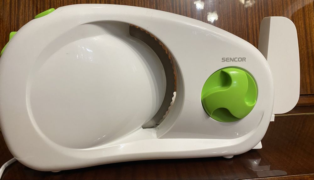 Ломтерізка Sencor SFS 1001GR