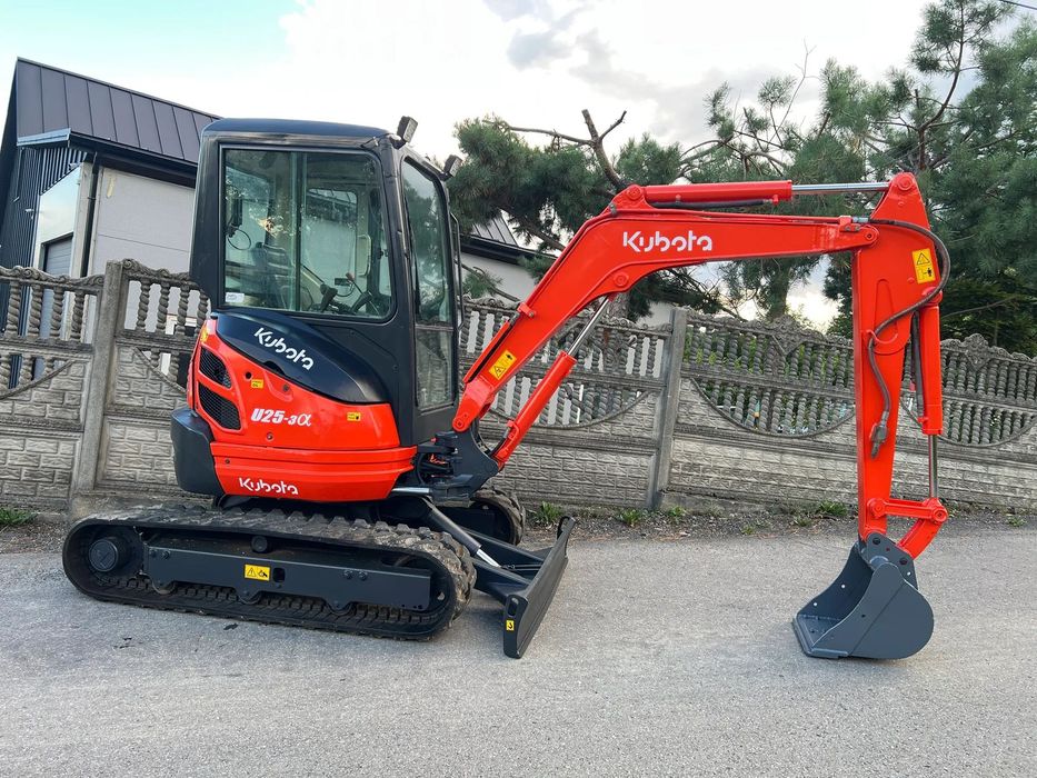 Kubota U25-3α | Minikoparka KUBOTA U25 | Zerowy Obrys | Waga 3 Tony | Mini Koparka 2.5 Tony |  | 2012 Rok | Sprowadzona | cat u27 u20 jcb | Waga 2540 kG |