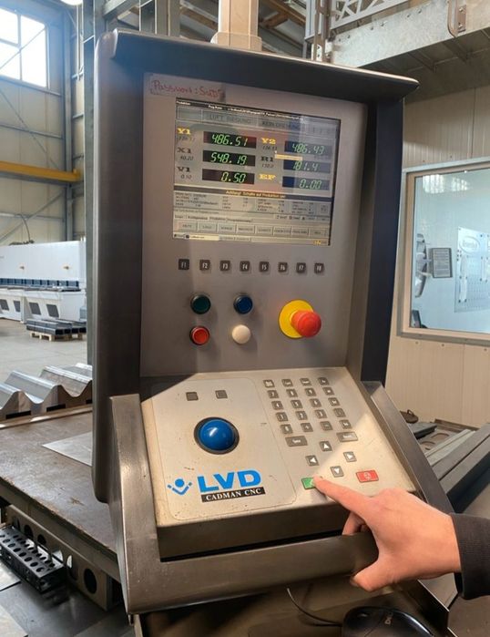 Листогиб, ціна з пдв Прес для металу, Вальцегиб, Кромкогиб 175 тон.