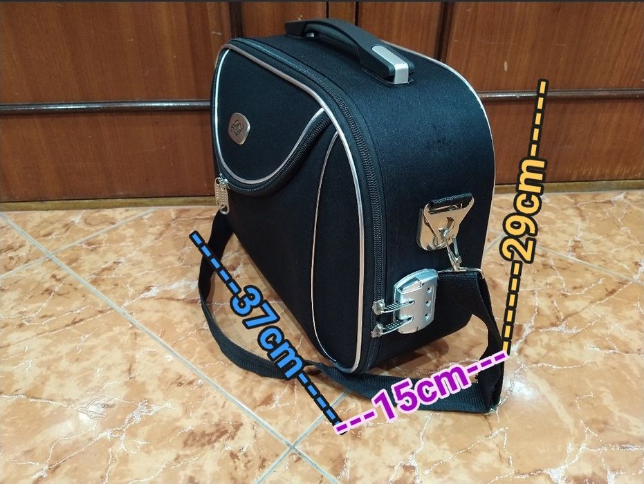 Necessaire maleta mala malas pequena de viagem casa quarto apartamento vivenda carro cozinha