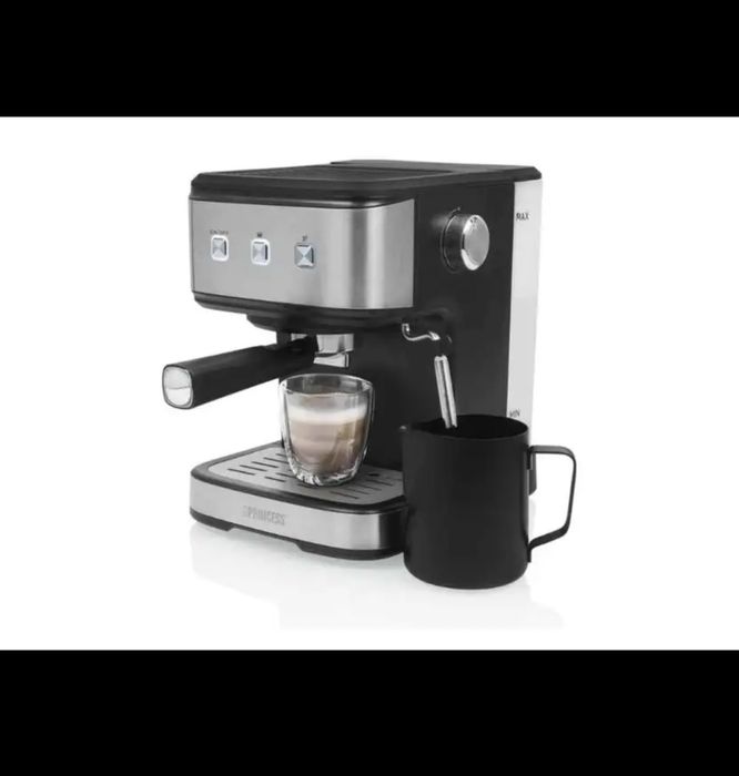 Máquina de Café Manual PRINCESS café moído + Nespresso