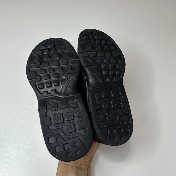 Nike Air Max Invigor оригинальные крутейшие кроссовки