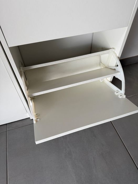 Duas Sapateiras IKEA
