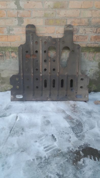 Захист двигуна Ланос Сенс