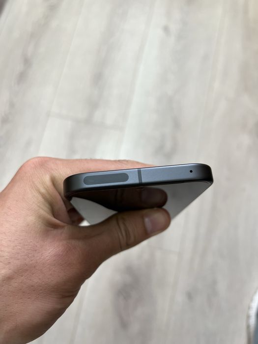 Pixel 9 128Gb Graphene OS  27 циклів