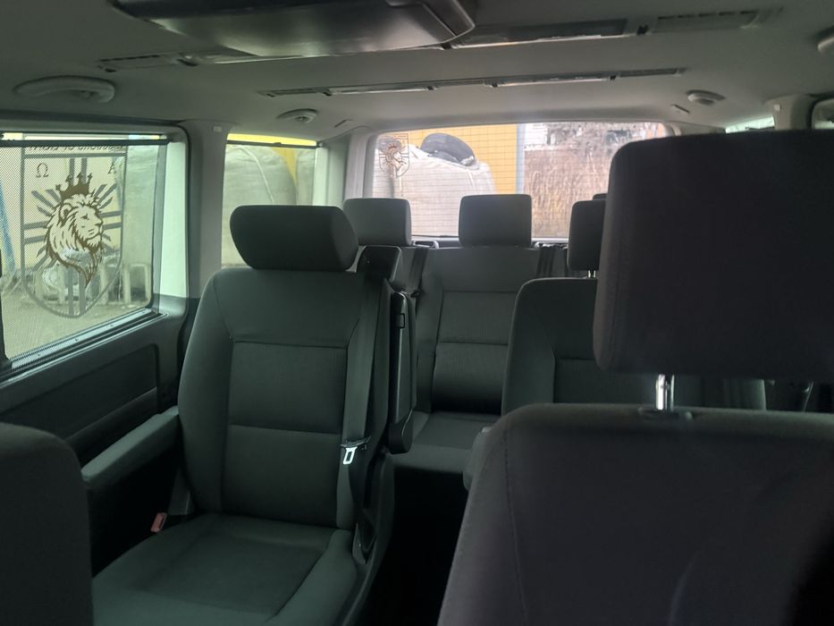 Фольксваген Мультиван 2004.