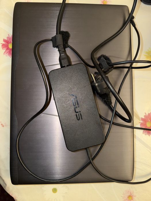 ASUS ROG GL552V | i7-6700HQ | GTX 960M | 16GB RAM | 15,6″ FHD Gaming