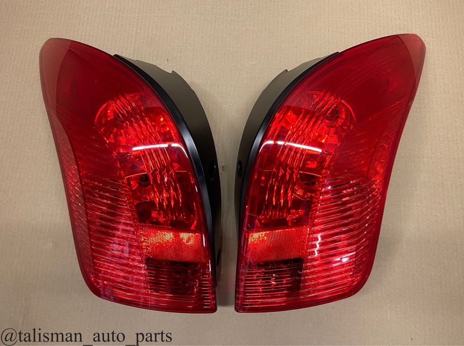 Peugeot 308 SW фонарь стоп ліхтар фара оптика в наявності в наличии