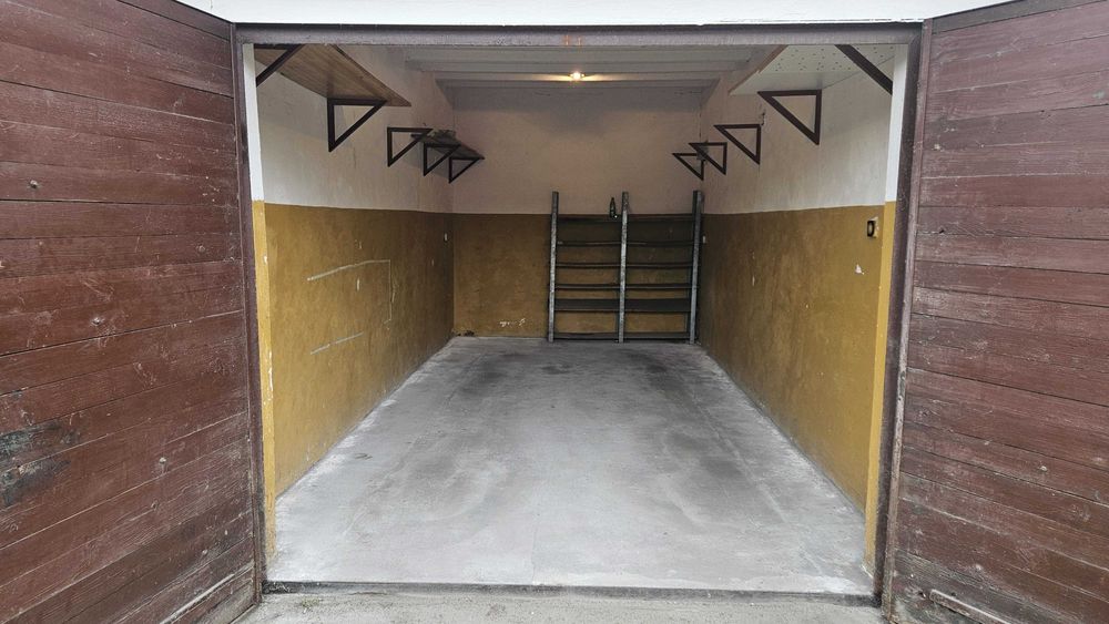 Garaż Koszalin, ul. Wąwozowa.