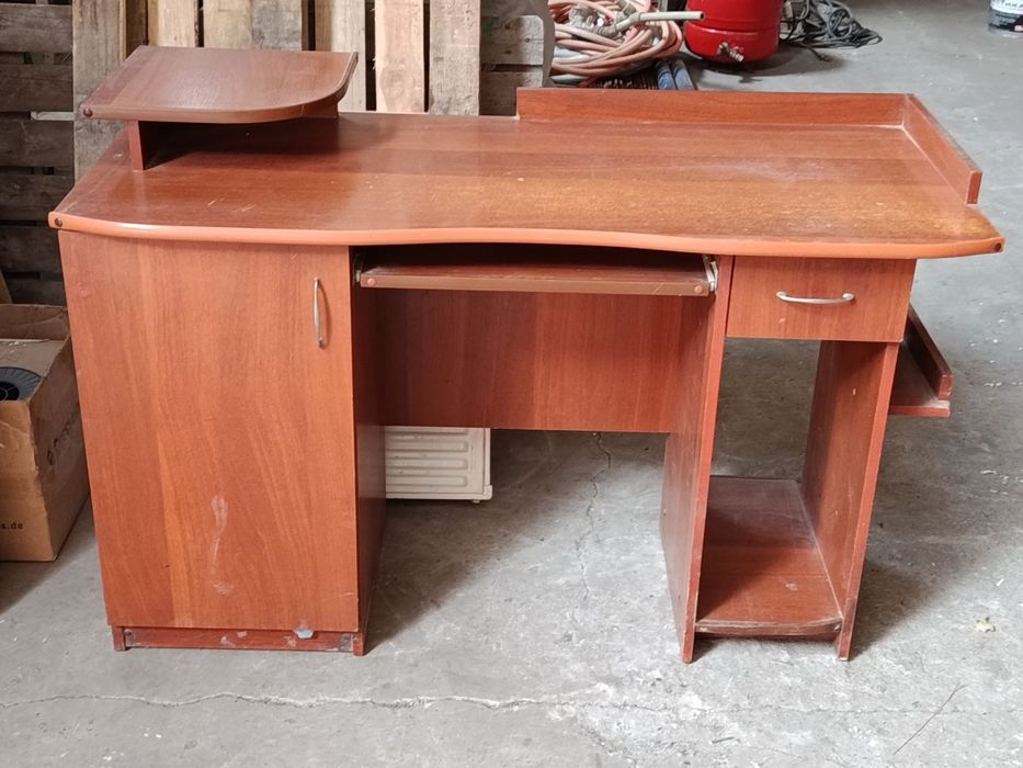 Стіл робочий комп'ютерний недорого