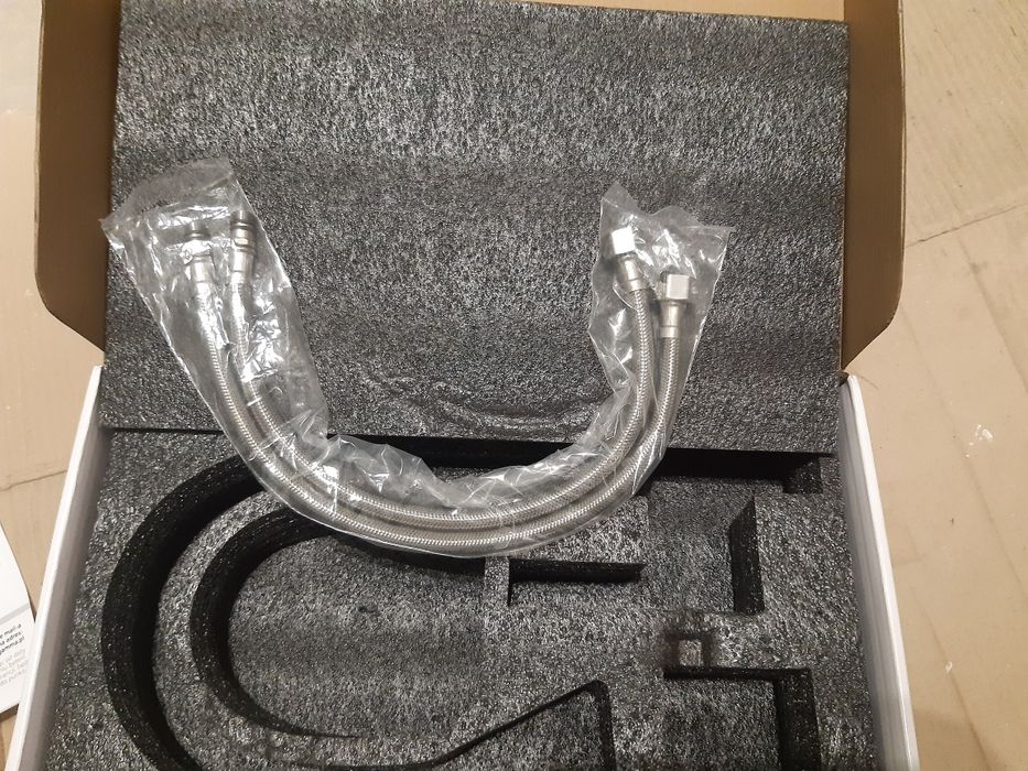 Wężyki podłączeniowe hydraulika 2 szt nowe 40 cm