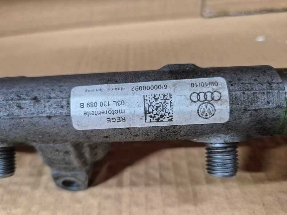топлівна рампа з датчиками тиску vw seat skoda 1.6 tdi 03L130089B