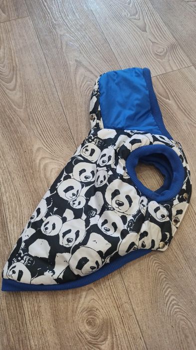 Тепла жилеточка на собаку