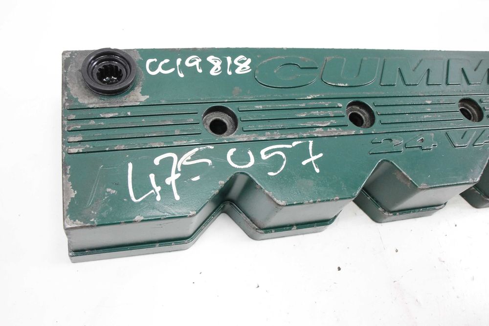 pokrywa zaworów głowicy 8.3 cummins case CASE MX 270 6cta CAPS
