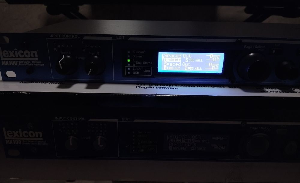 Процесор ефектів LEXICON MX 400