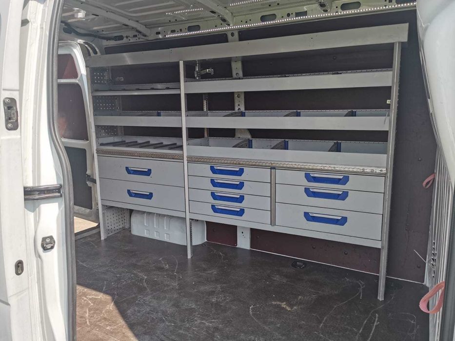 Zabudowy serwisowe warsztatowe IVECO DAILY VW Mercedes Crafter MAN TGE