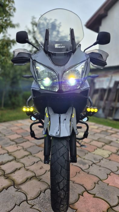 Suzuki V-Strom 650 /  DL 650 / V Strom