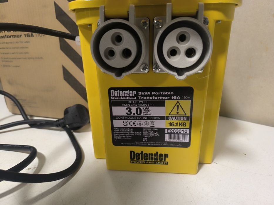 Transformator Defender 230/110v, 3 Kv