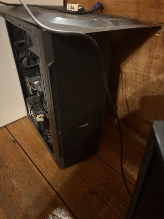 konputer + monitor