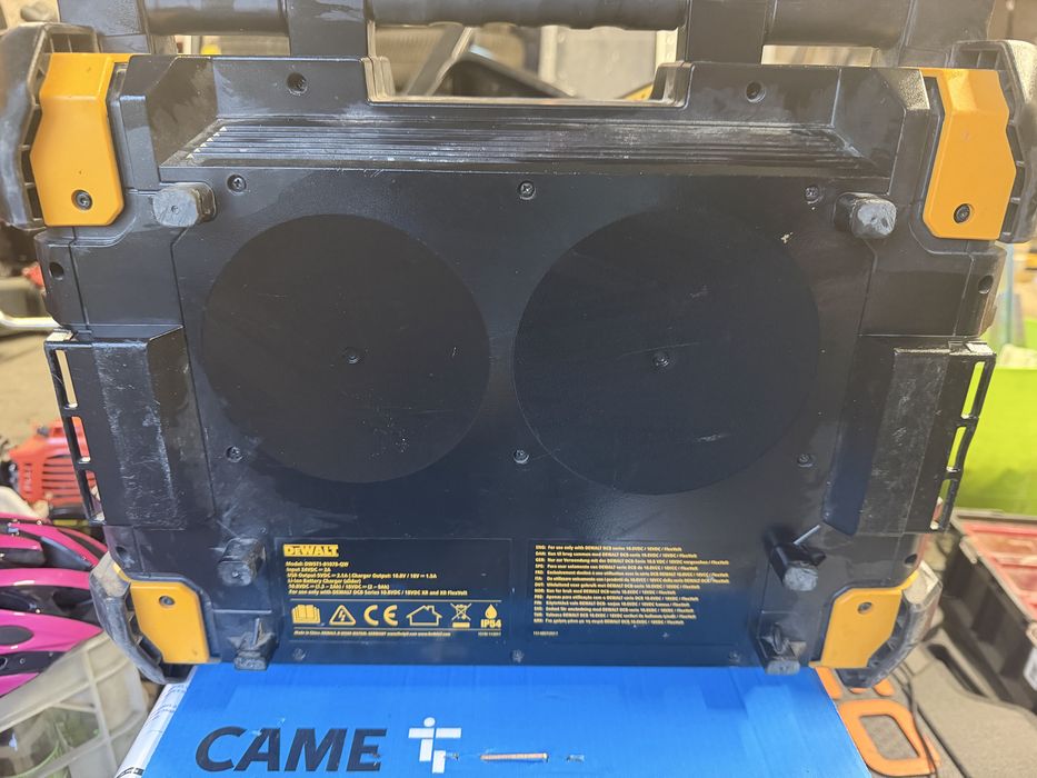 Radio budowlane DeWalt DWST1-81078-QW bluetooth