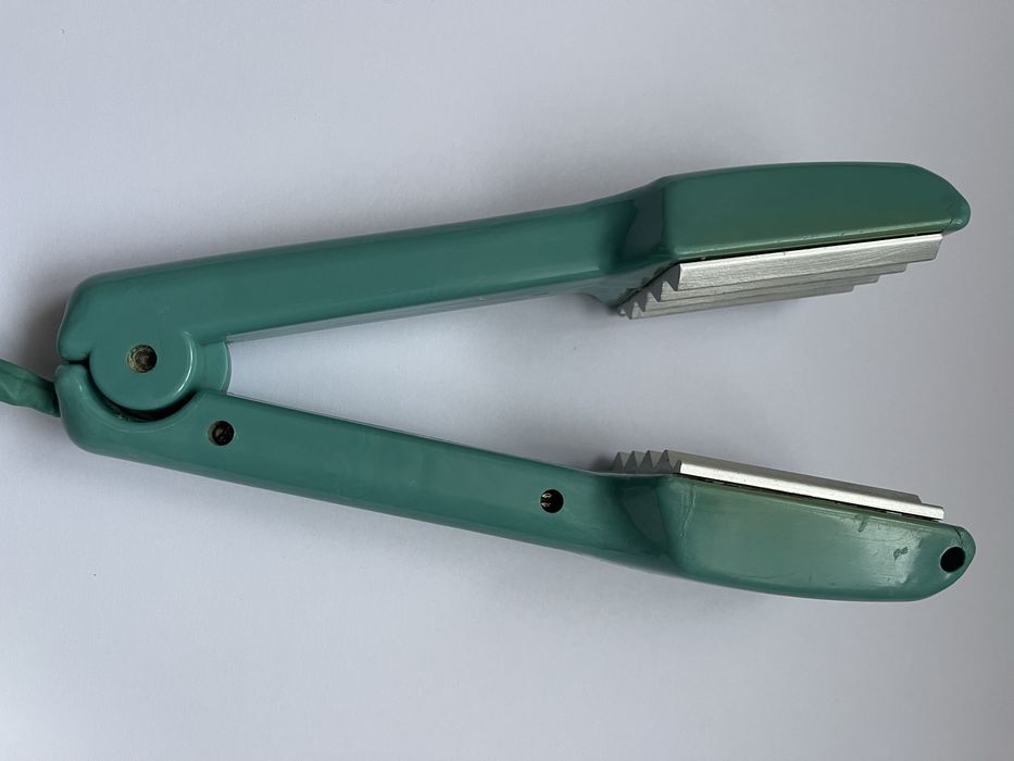 Плойка «гофре», щипцы для волос