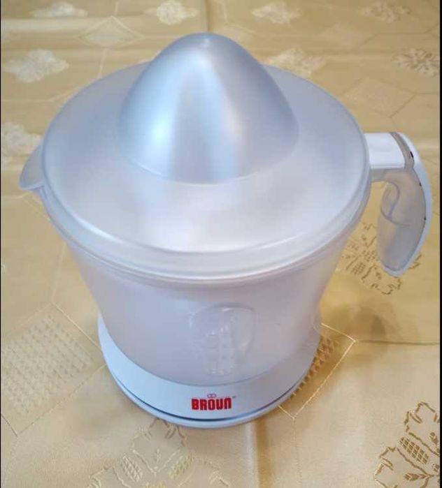 Електрична соковижималка для цитрусових BRAUN