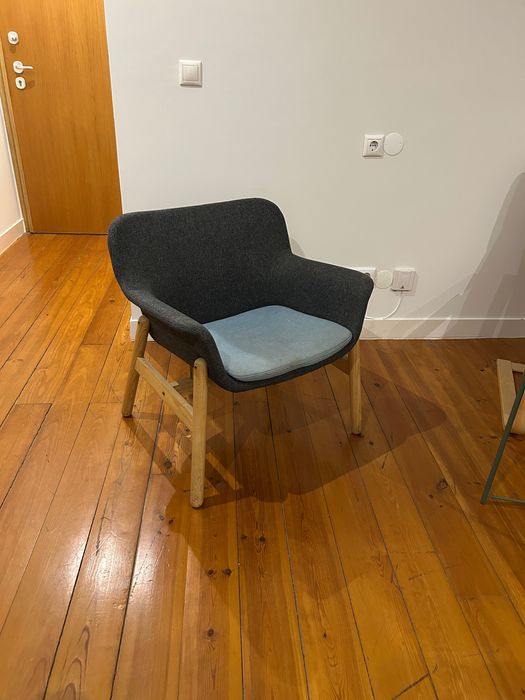 Cadeira IKEA Vedbo nova