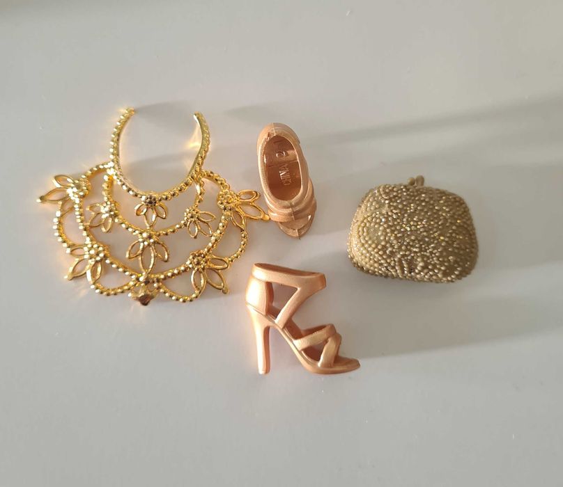 Exotic Beauty Barbie Vestido somente