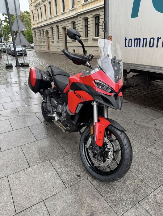 Ducati Multistrada Ducati Multistrada V2S Travel 2025 — 400 km, bezwypadkowy, dodatki!