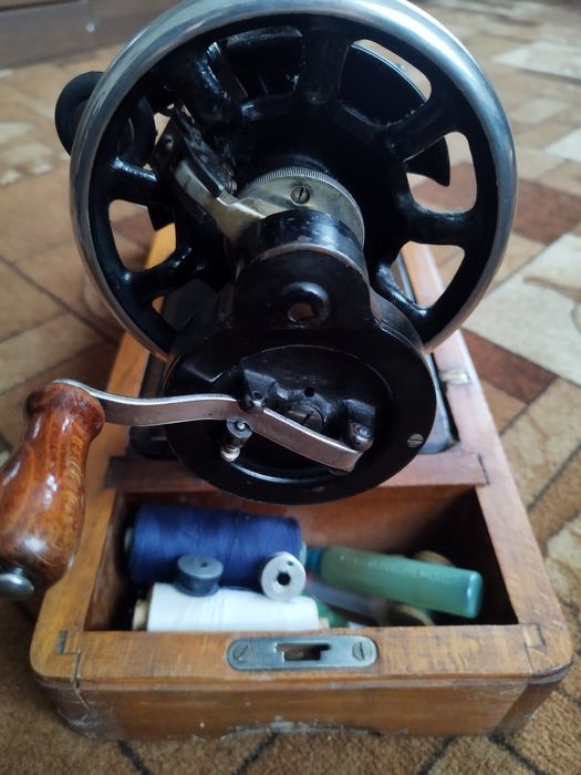 Швейна машинка..