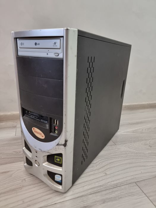 Системний блок Xeon E5-1650 12 потоків / 16 Гб