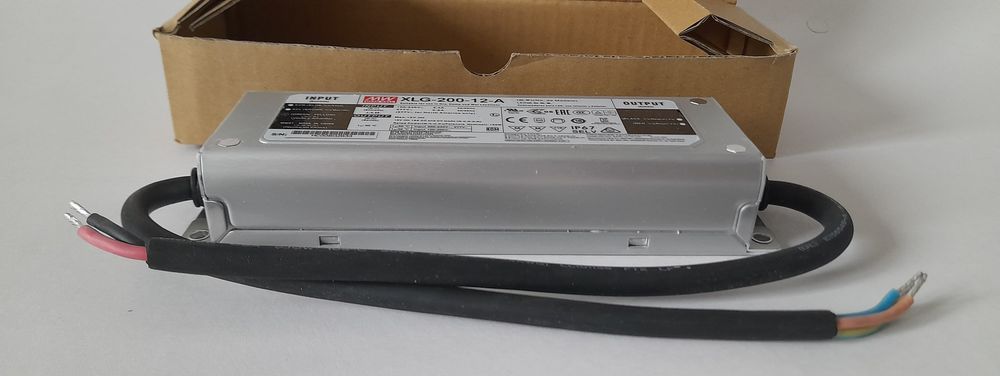 Блок питания, новый, Mean Well XLG-200-12-A