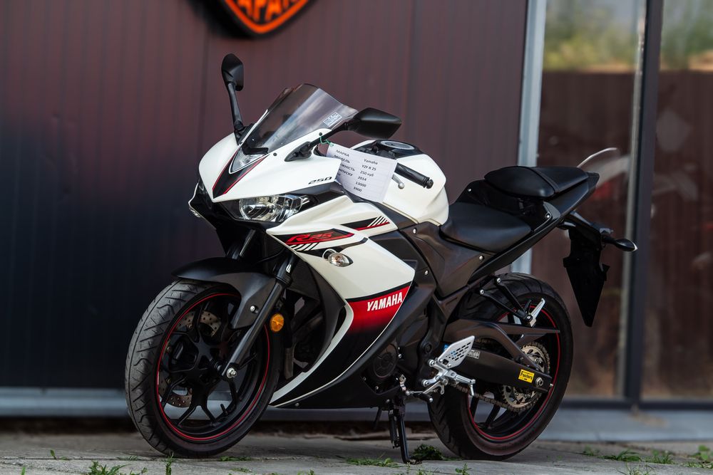 Yamaha YZF R-25 Motozet