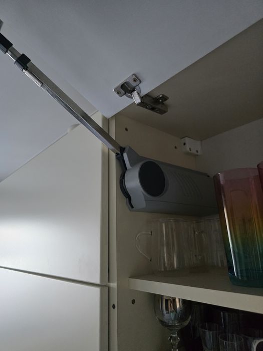 Meble kuchenne z wyposażeniem