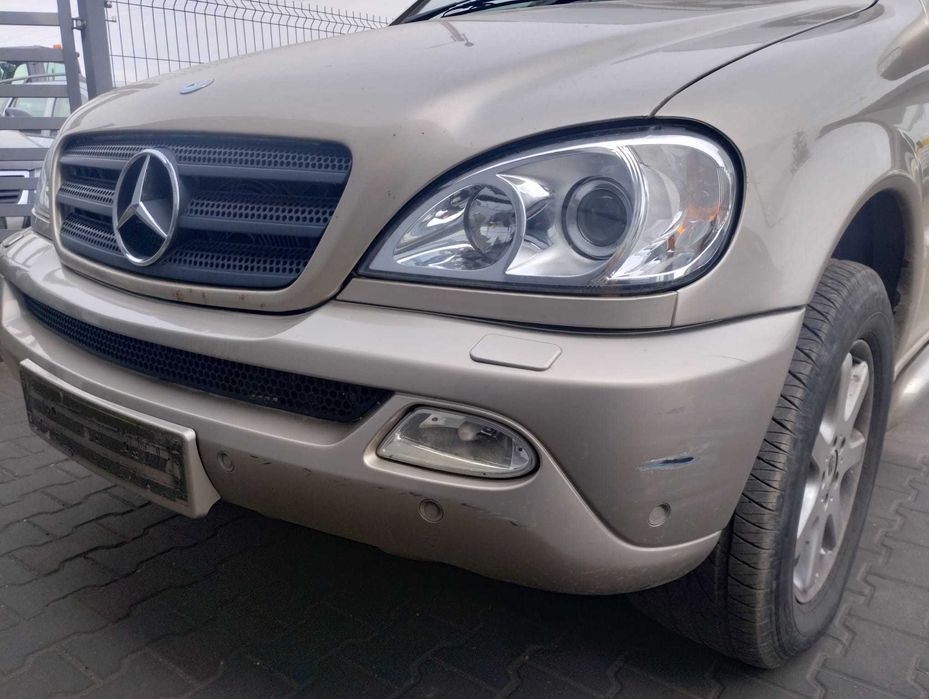 zdezrzak przód przedni halogeny PDC Mercedes ML W163 LIFT lakier 693, części