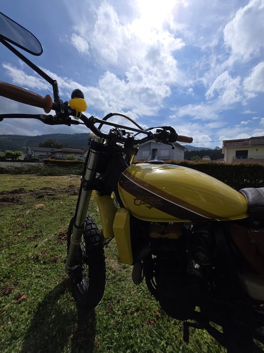 Suzuki DR-Z 400E ANO 2001