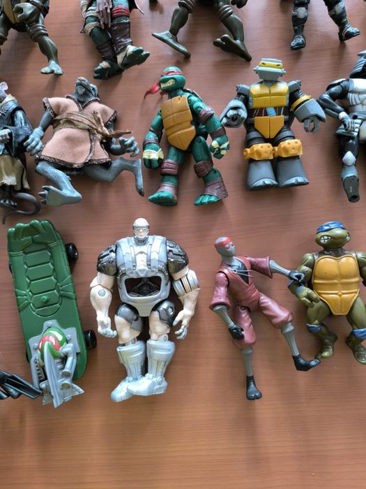 Vintage Teenage Mutant Ninja Turtle TMNT Action Figures