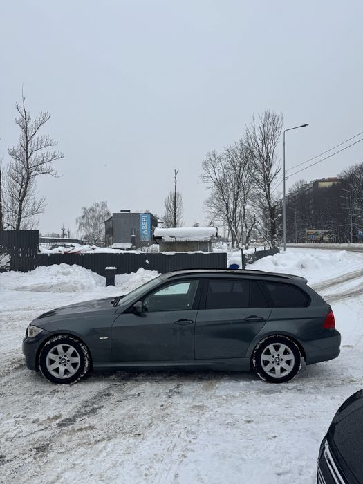 Bmw 3 series e91 2011